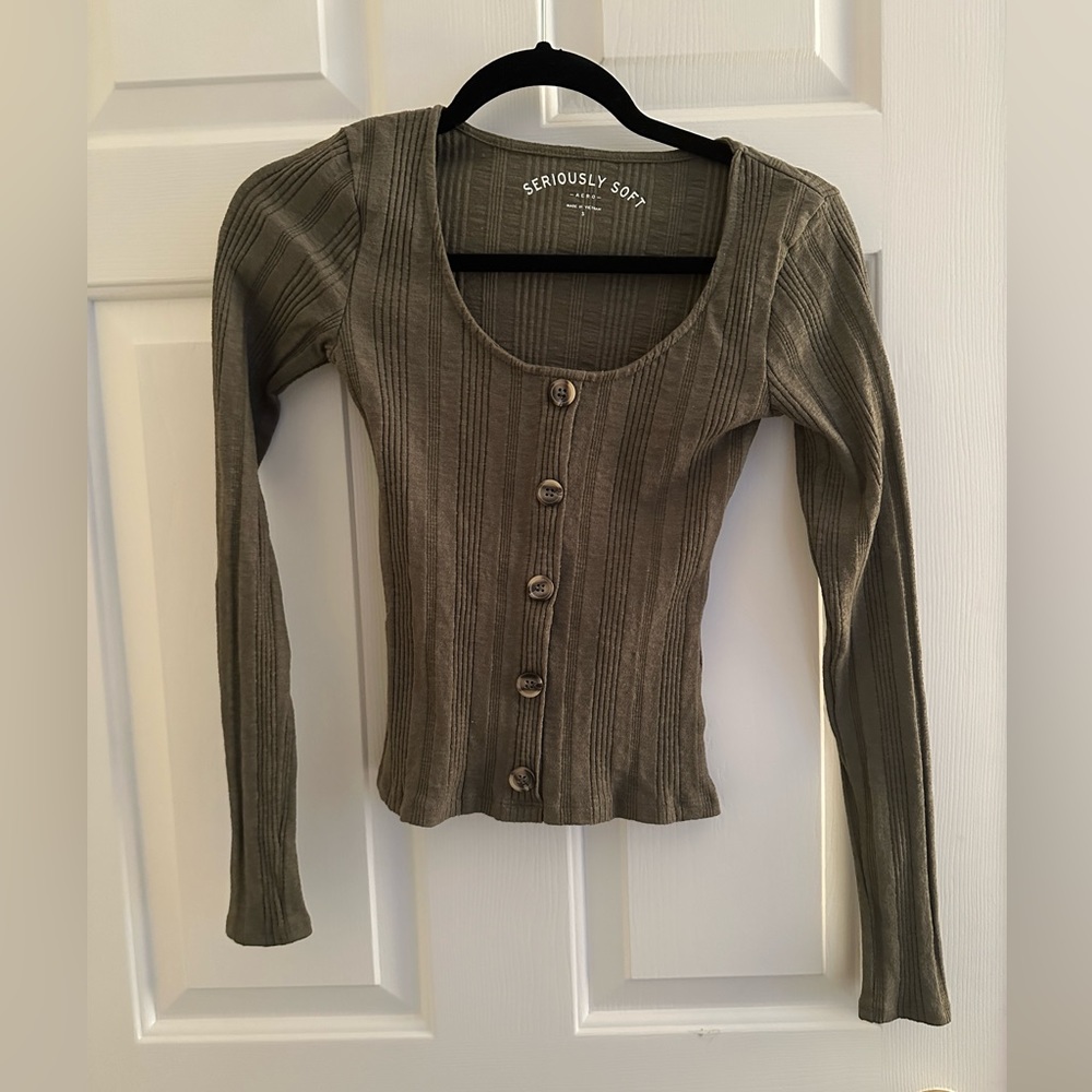 Aeropostale long sleeve top